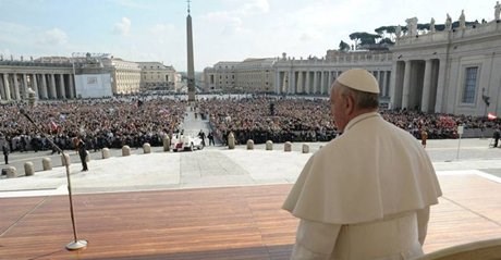 Papina kateheza srijedom: „Blago krotkima, oni će baštiniti zemlju“